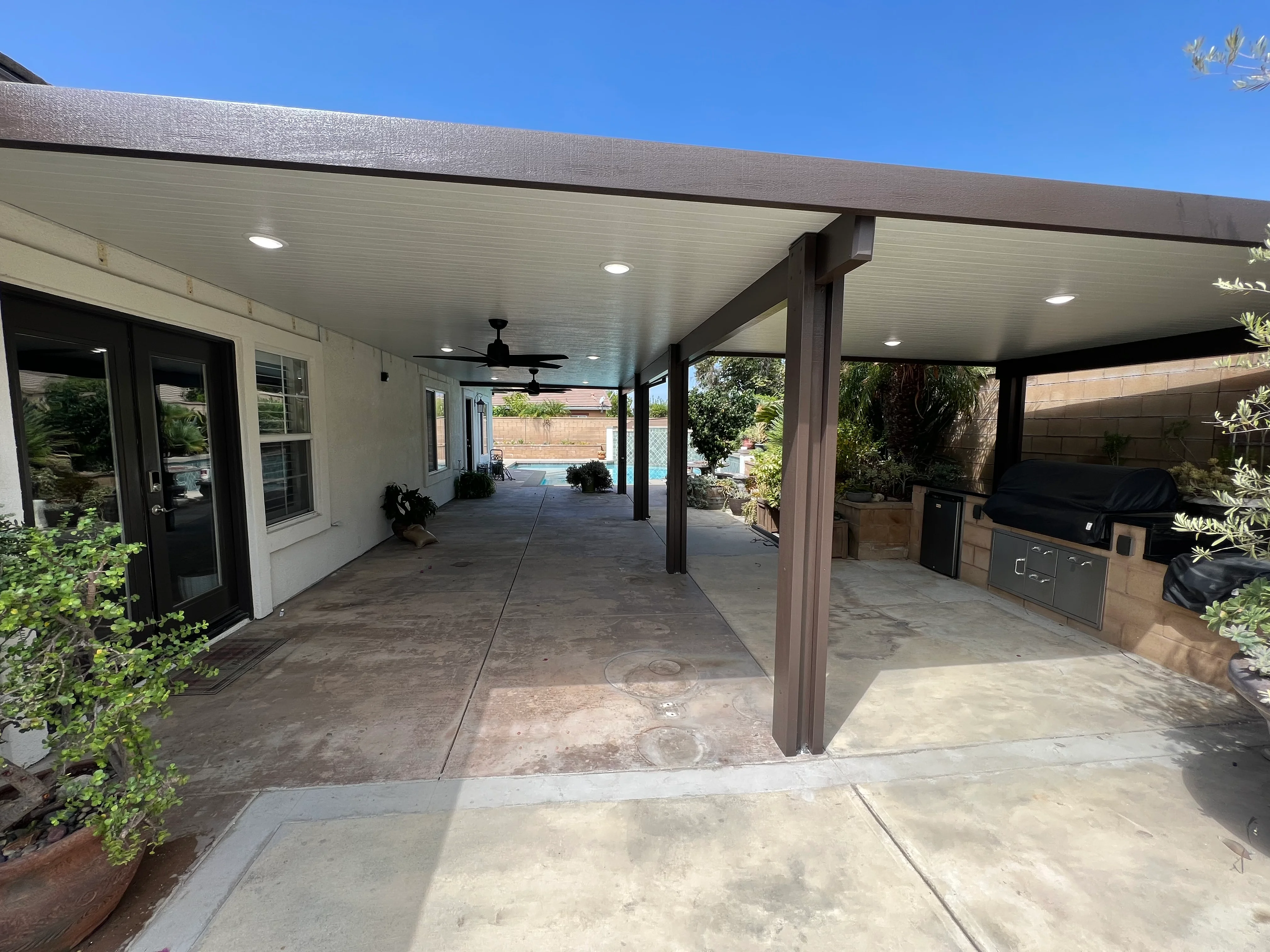 Modern Patio Cover with Integrated Outdoor Kitchen